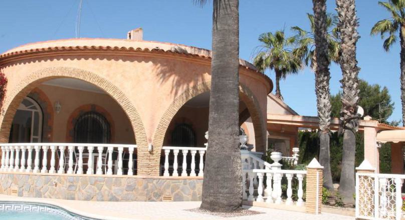 Magnificent villa in Mediterranean style La Mata